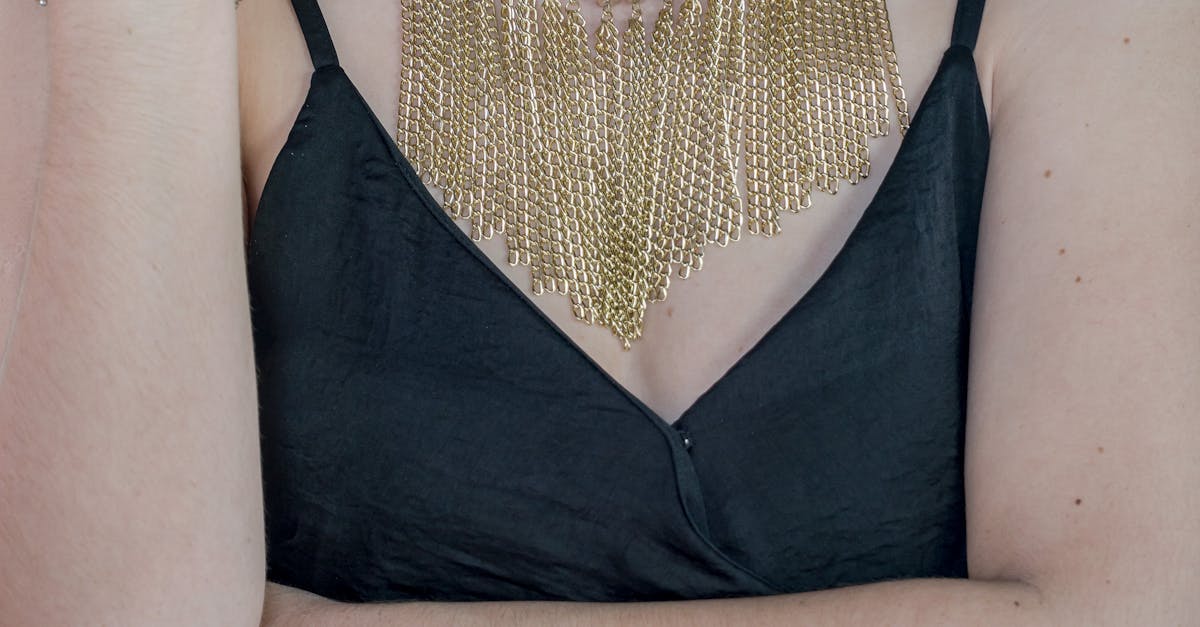 Sapphire And Diamond Ring Dubai UAE Jewelry